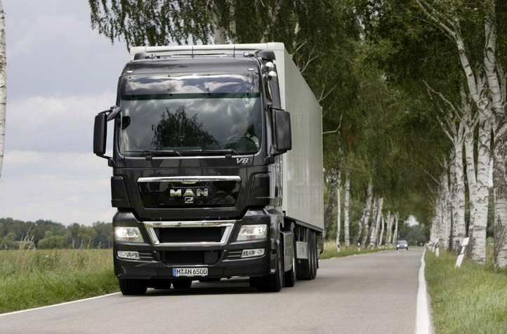 貨物托運選擇哪種物流公司比較好-鑫漢物流