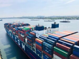 FBA電池產品“生死時速”：移動電源空運與FBA頭程的合規突圍戰-鑫漢物流